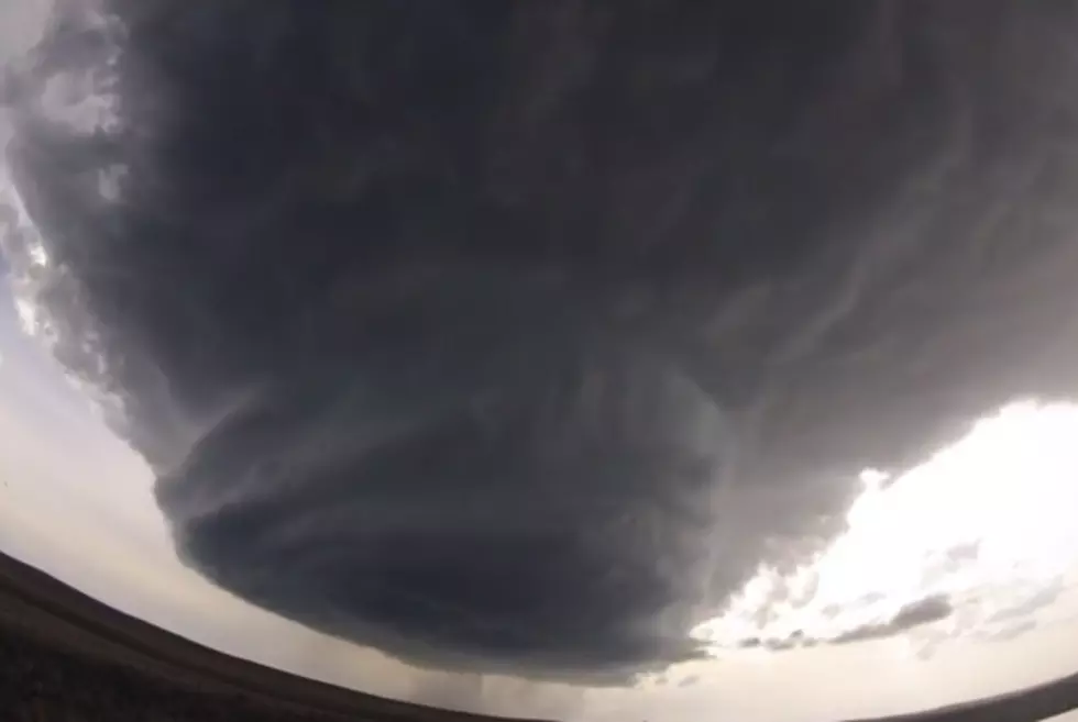Amazing Video of a Super Cell Storm Forming in Wyoming Might Give You Nightmares