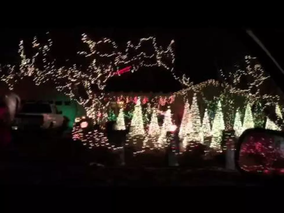 How To Beat Your Neighbor at Christmas Light Displays