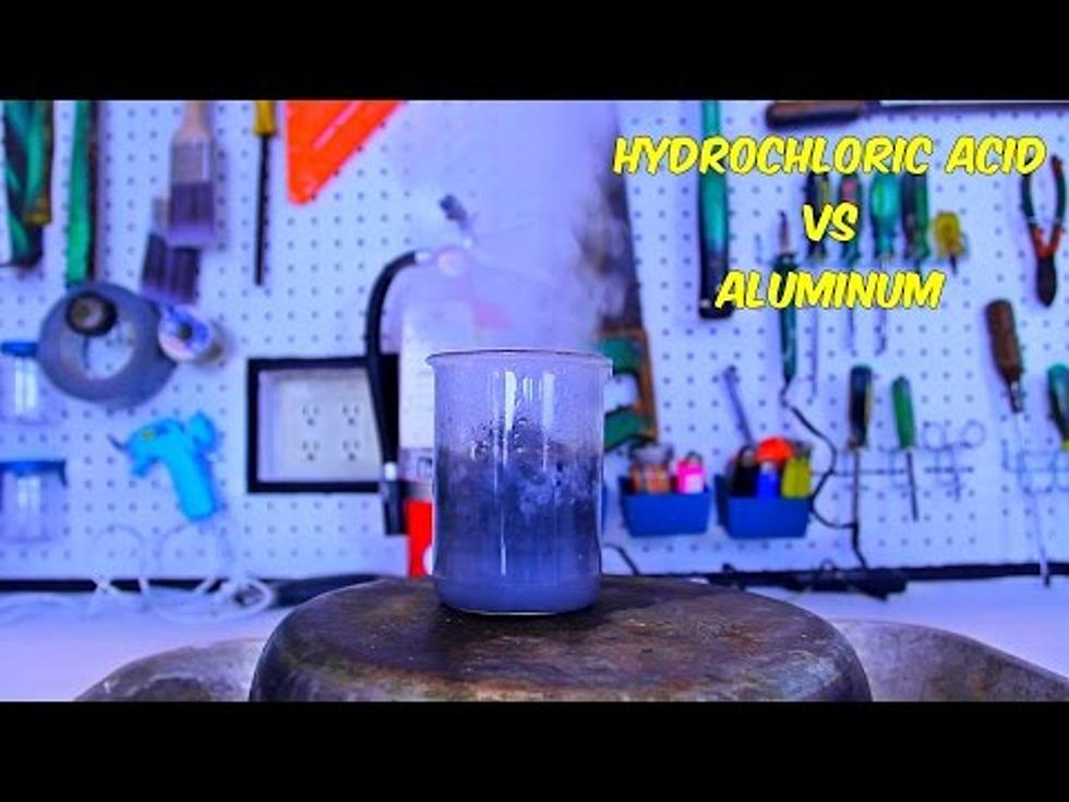 Hydrochloric Acid Mixes with Aluminum Foil Might Kill You