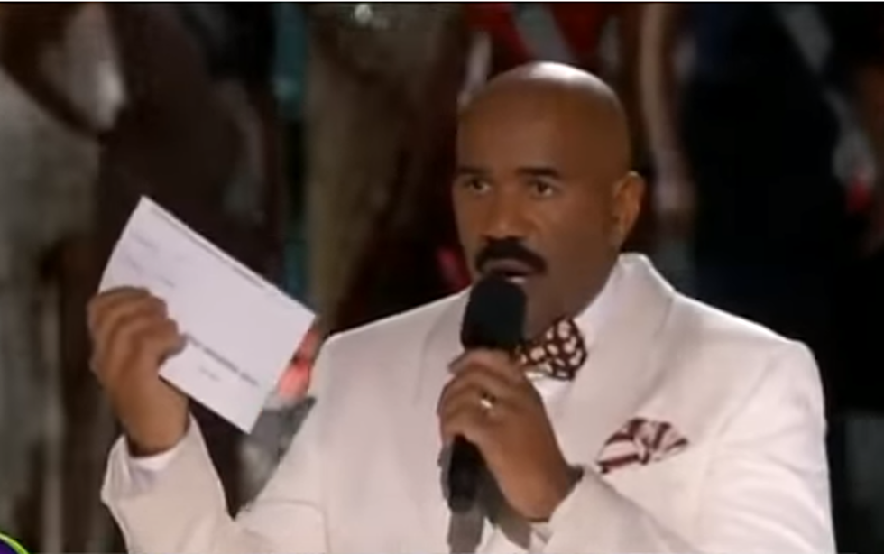 Steve Harvey Announces Wrong Winning Name At Miss Universe