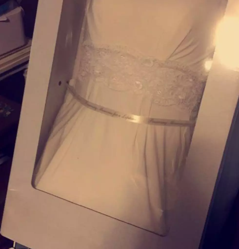 TxDOT Uses Social Media to Find Wedding Dress That Fell Out of Truck on Texas Highway