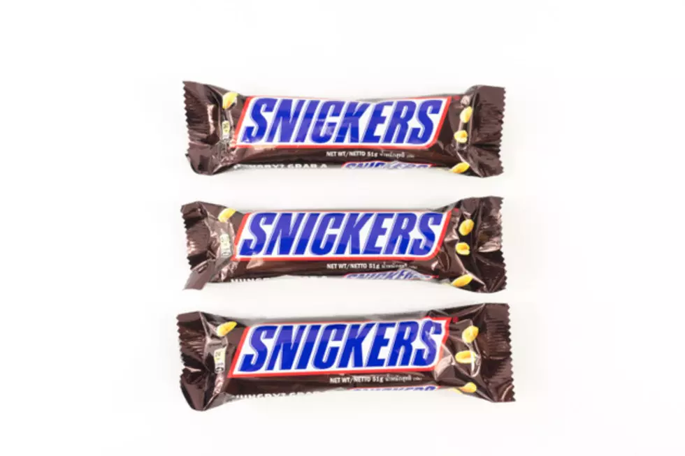 You Can Send A Free Snickers to an Essential Worker