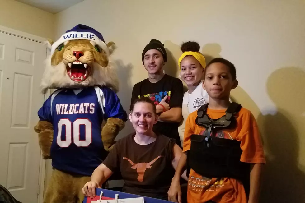 Wildcat Family Rallies for Fans