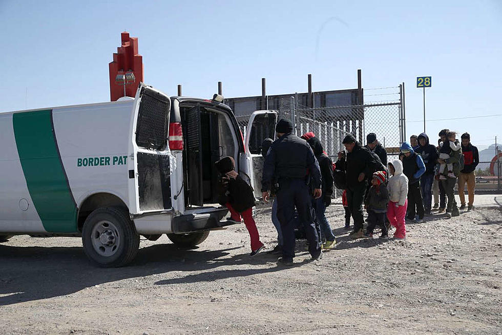 HACINAMIENTO EN CENTROS DE LA “MIGRA” CON BROTE DE PIOJOS Y COVID ENTRE MIGRANTES