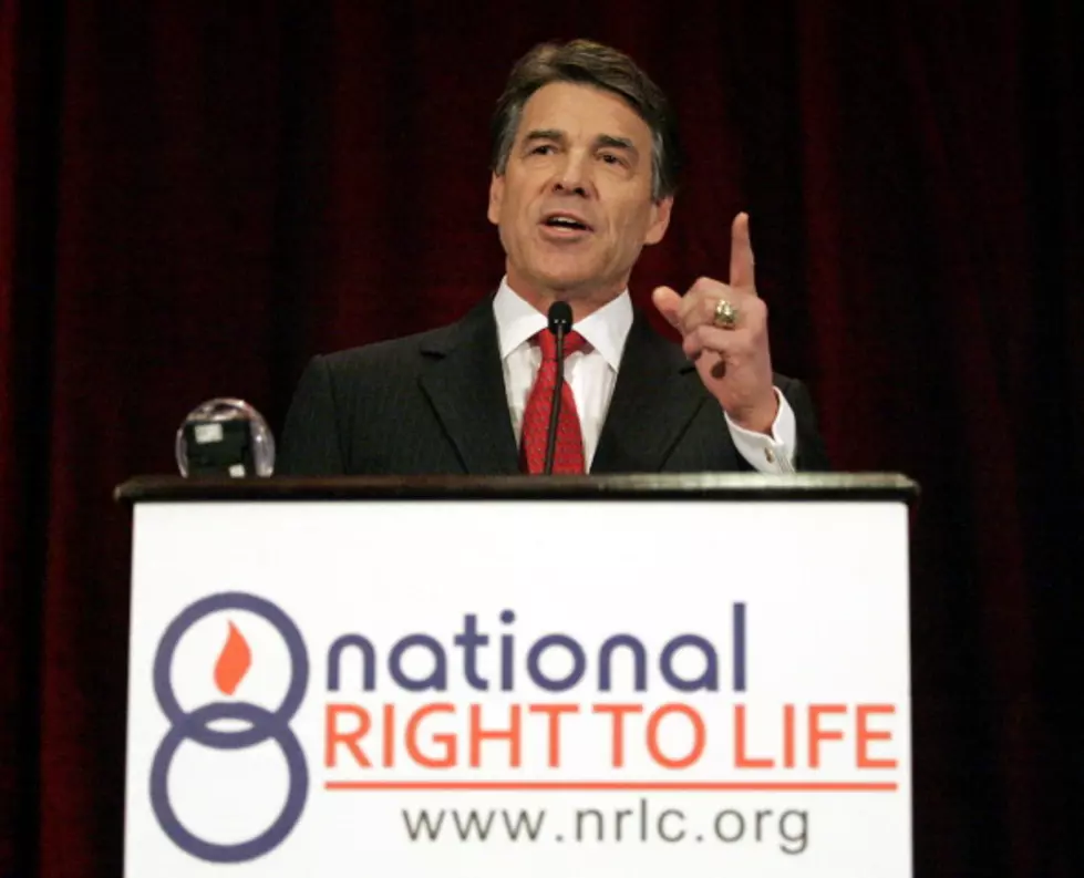 Perry says &#8216;Mob Rule&#8217; Set Back Abortion Bill