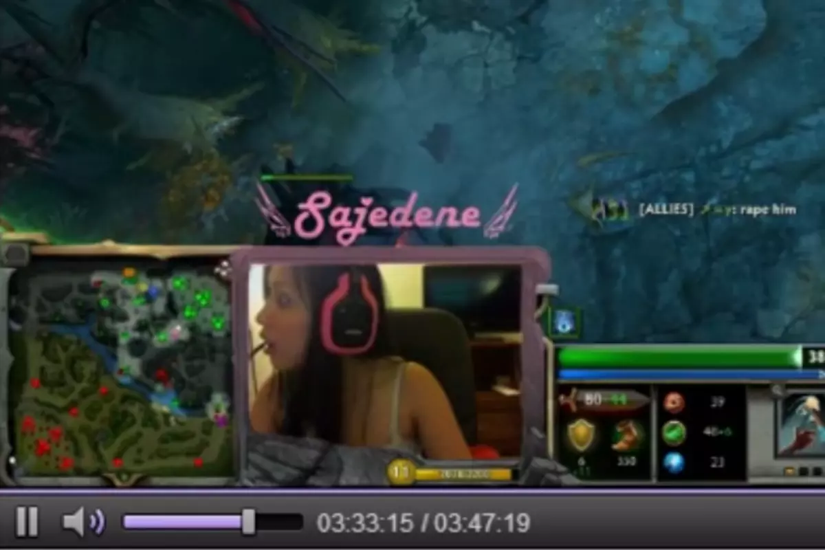 Dota 2 Player Robbed at Gunpoint While Streaming Video
