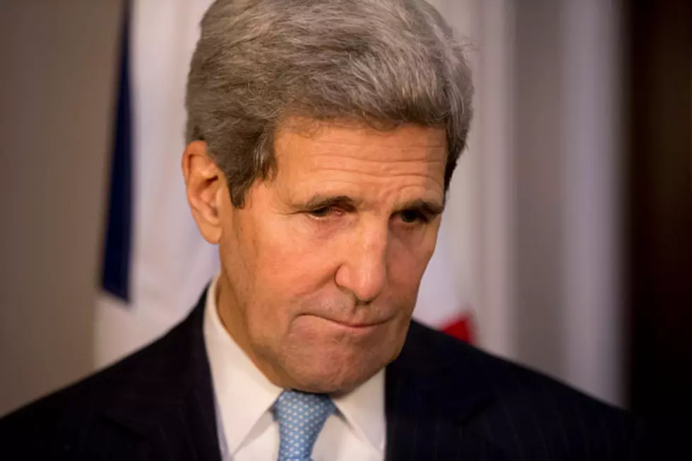 Kerry, Omani Official Meet Amid Iran Nuclear Talks