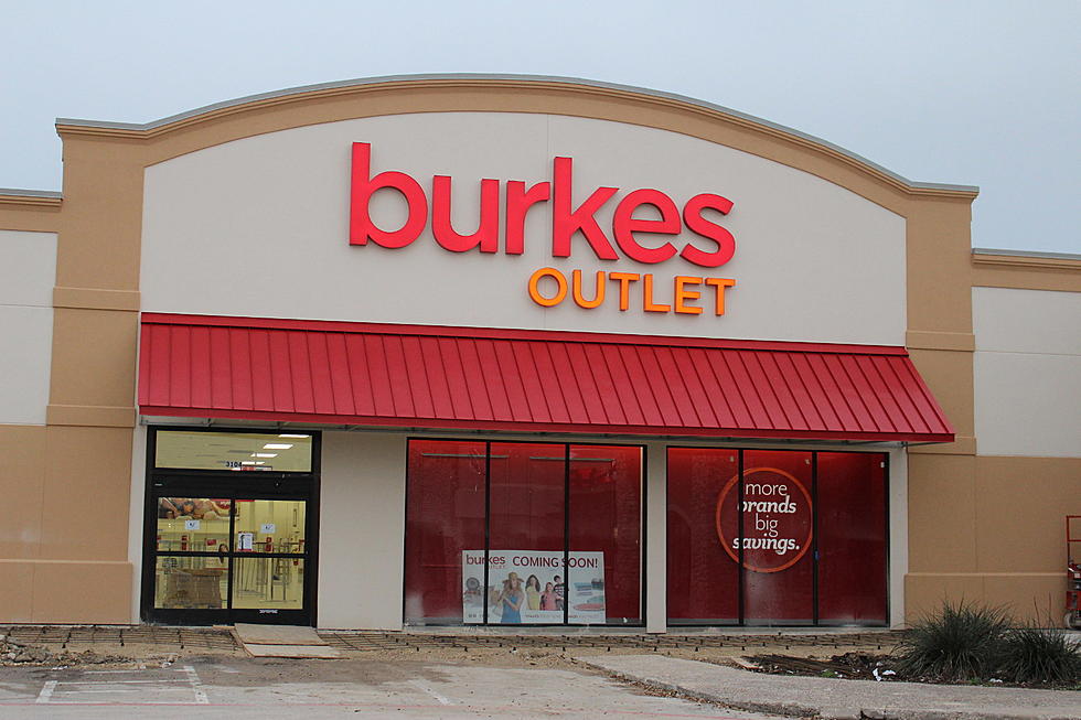 Burkes Outlet Grand Opening in Temple April 6