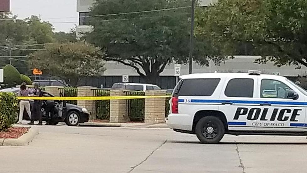 Decomposed Body Found in Car Outside Vacant Jack in the Box Near Baylor University