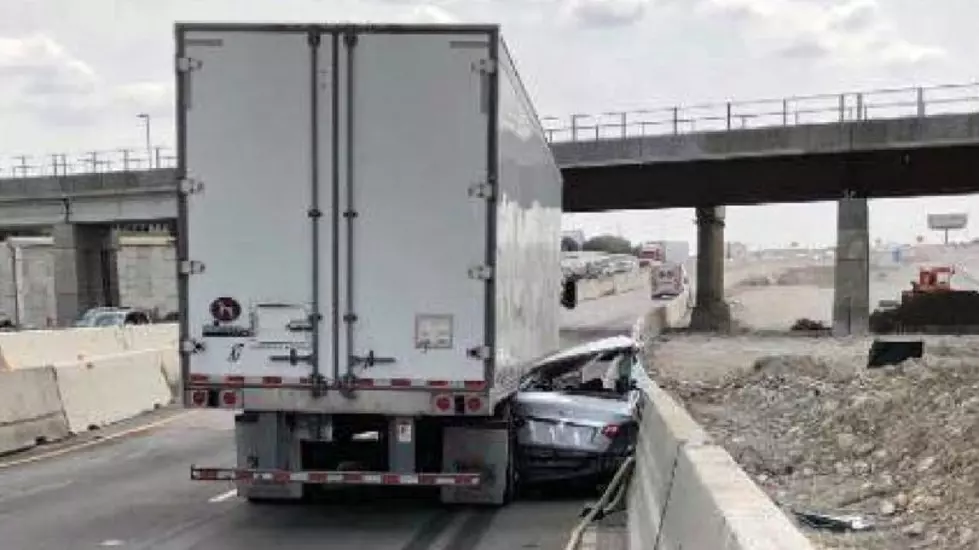 Two People Rescued After 18 Wheeler Collision on Interstate 35