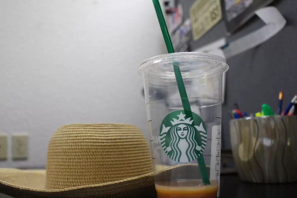 Starbucks Plans to Ditch Plastic Straws