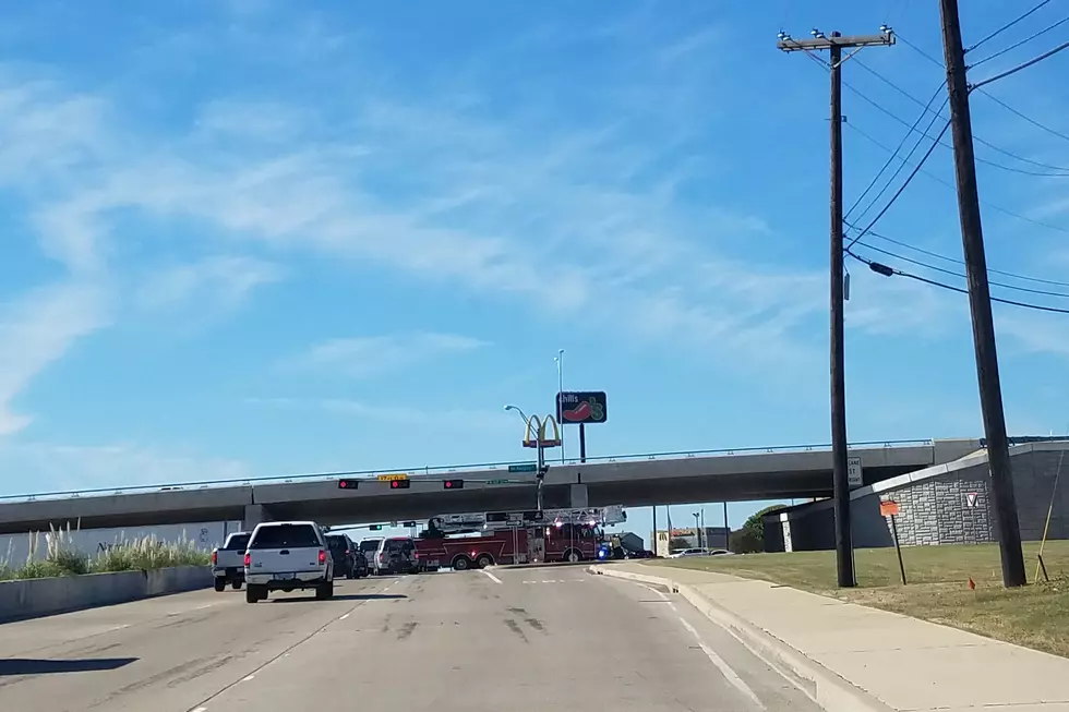 Crash at Intersection of S. Gen Bruce and Loop 363 Stalls Traffic in Temple