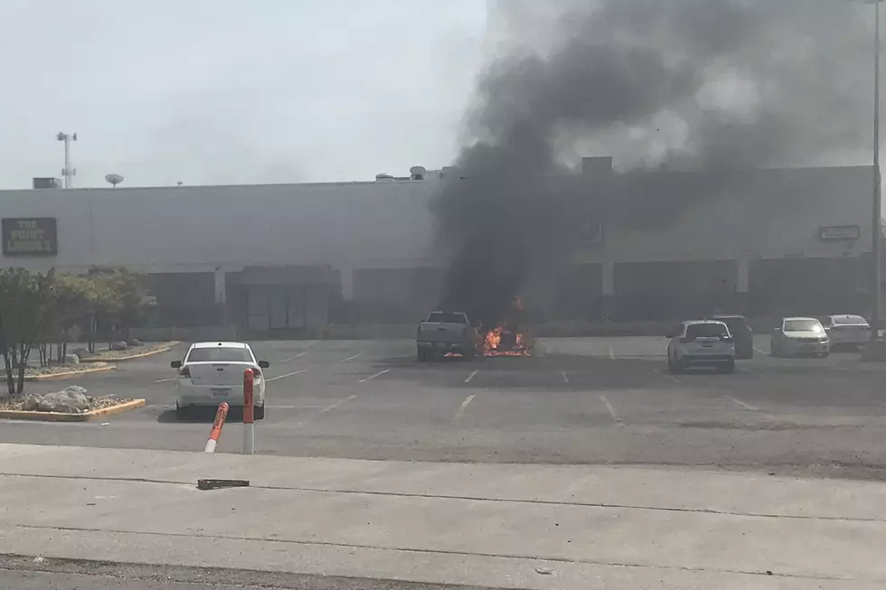 Fire Destroys Two Vehicles in Parking Lot of Temple Bingo Hall