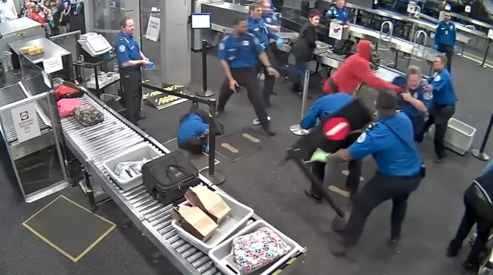 Texas Man Punches His Way Through TSA Checkpoint at Phoenix Airport