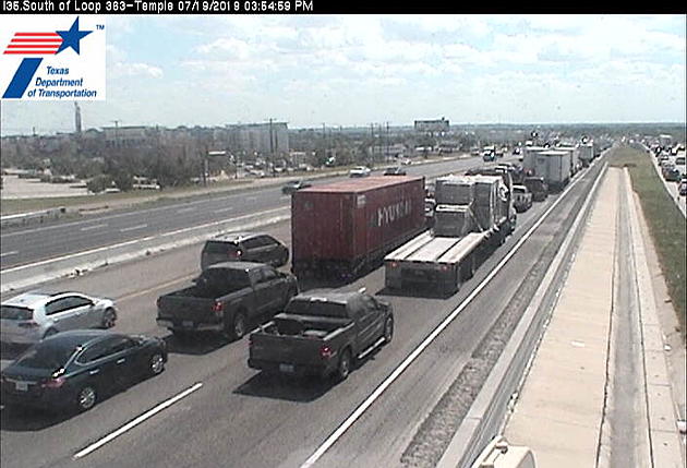 Southbound I-35 Traffic at Crawl After Crash Near 6th Ave, Belton