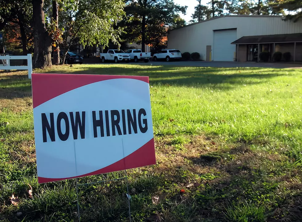 Back on track, Texas jobs report again hits new record high for total jobs in May