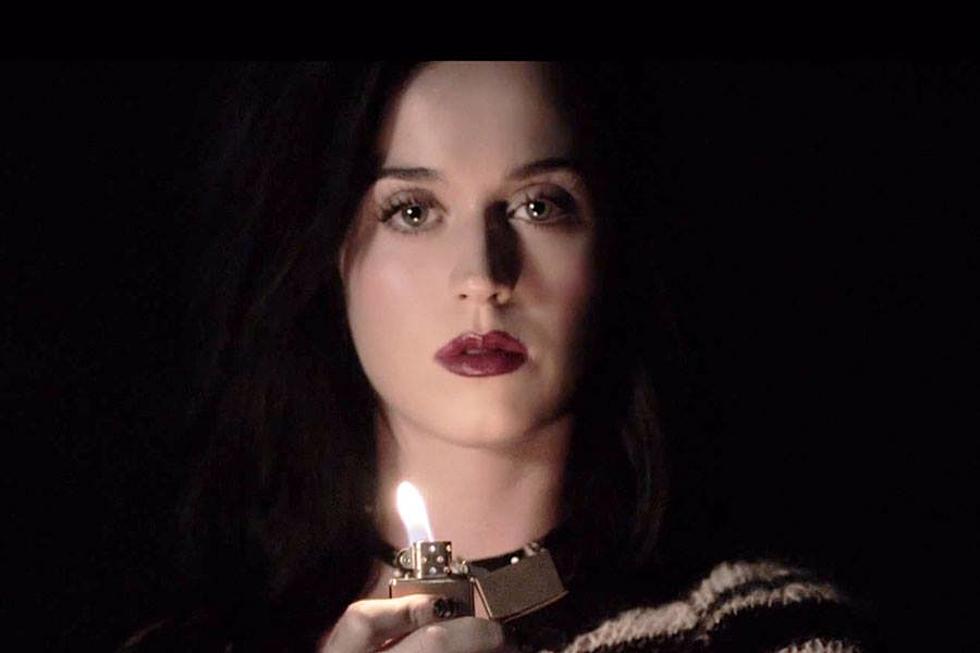 Video: Katy Perry Burns Blue Wig in ‘Roar’ Teaser
