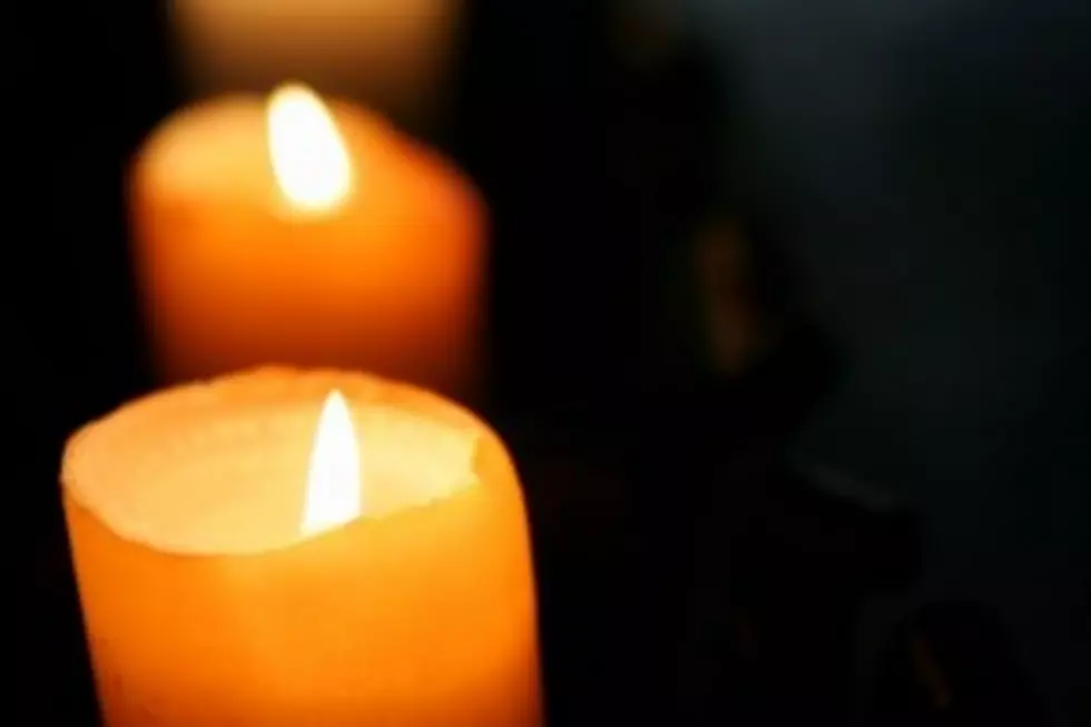 Candlelight Vigil for Nicole &#8220;Nikki&#8221; Farr