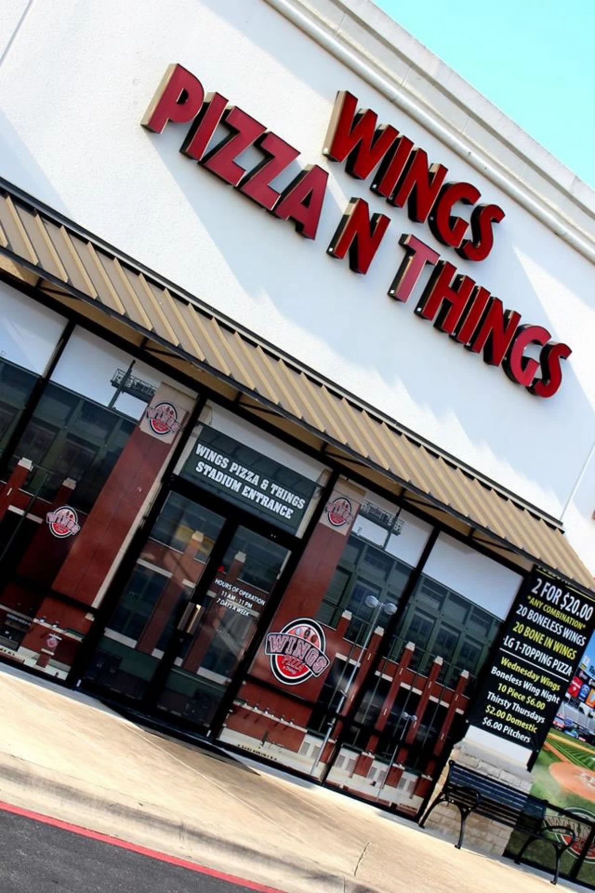 Trey does Temple: Wings Pizza N Things!
