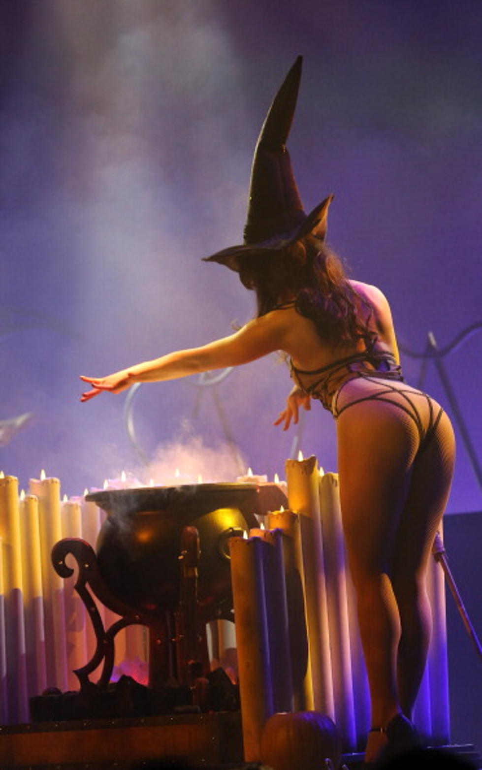 Are you CTX's  Sexiest Witch?