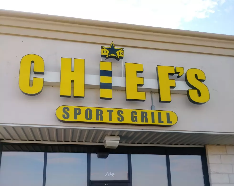 Monday Night Football with Trey the Choklit Jok at Chief&#8217;s in Killeen!