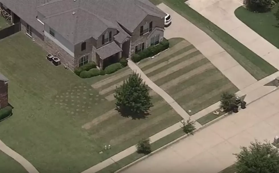 Texas Teen Mows American Flag on Lawn to Honor Fallen Soldier, Friend