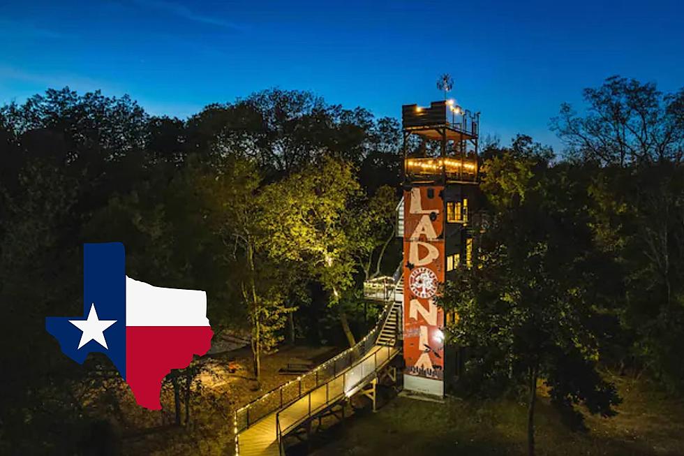 Perfect Texas Eclipse Viewing From Fantastic New Age Treehouse