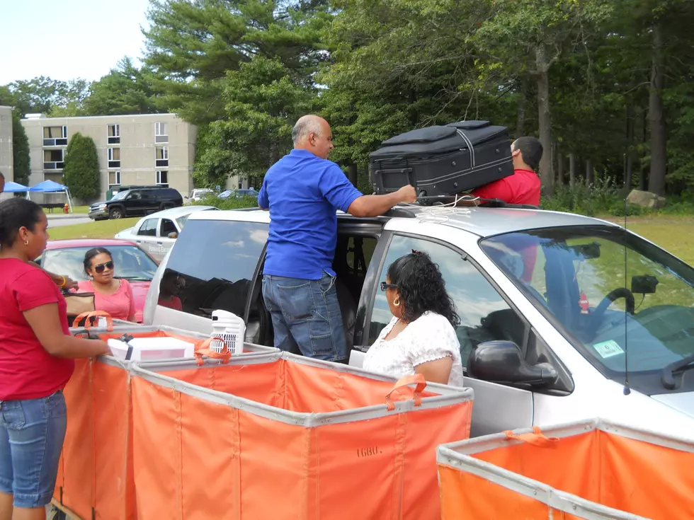 Students Move In At UMass Dartmouth