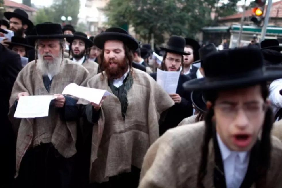 Jews to ‘Register’ in Hungary — Is This 1930’s Germany?