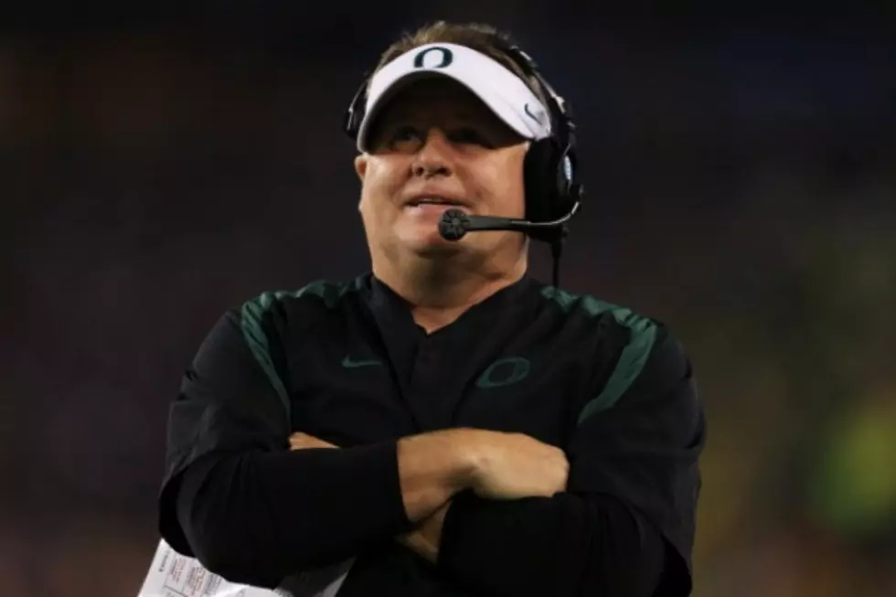 Chip Kelly Leaves Oregon To Coach Philadelphia Eagles