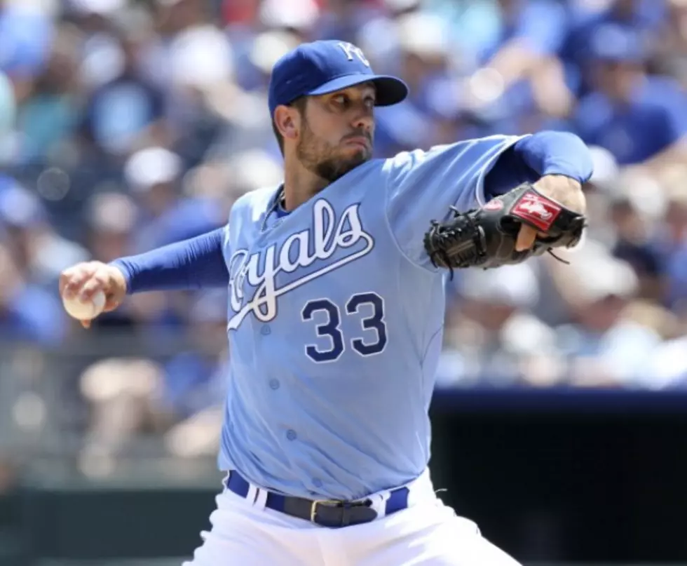 Shields Gets Rare Home Win, Royals Beat Red Sox