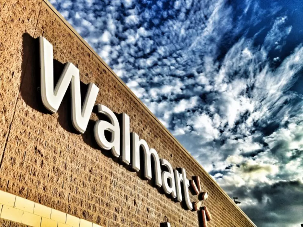 Walmart Official Resigns After Falsifying Resume