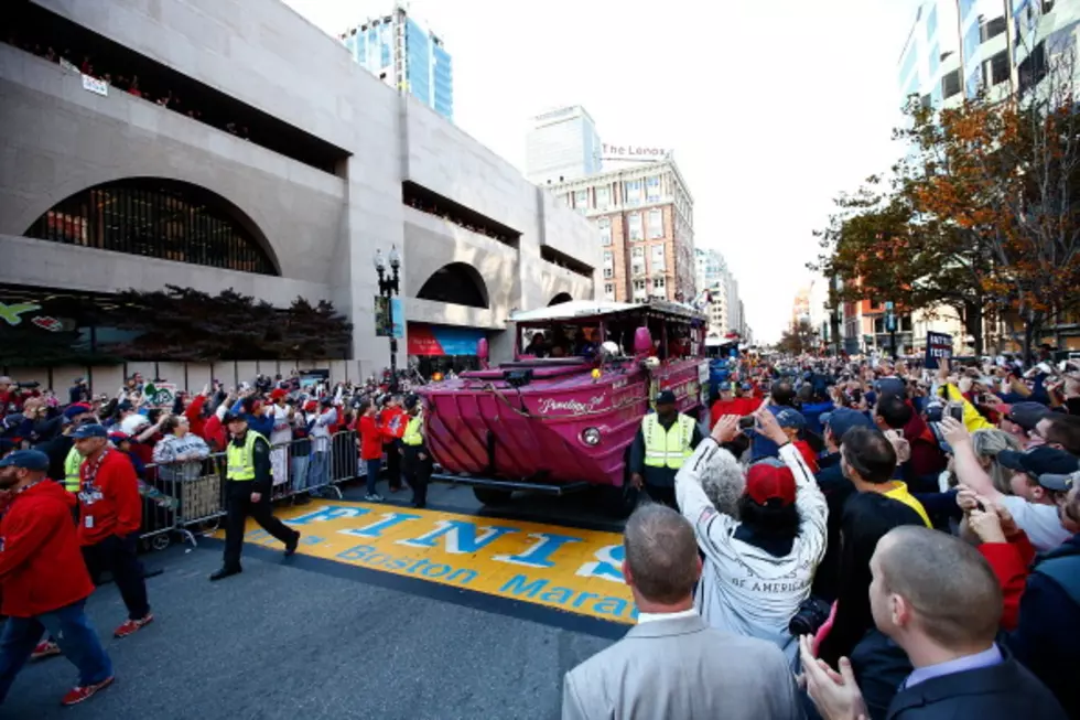 Red Sox Fans Salute Their Heroes