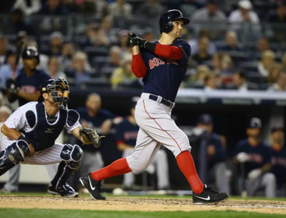 Sizemore Hits Three-Run Shot