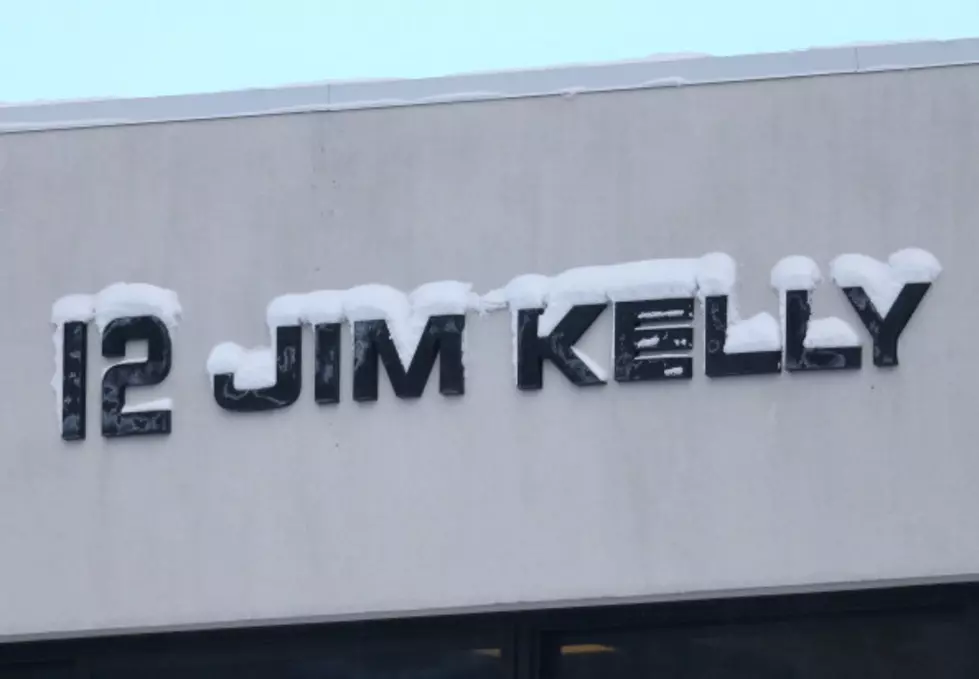 Former NFL Stars Turn Out For Jim Kelly