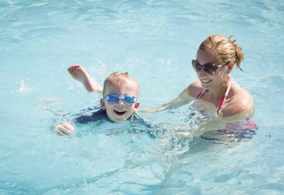What&#8217;s The Ideal Age To Teach Your Children To Swim?
