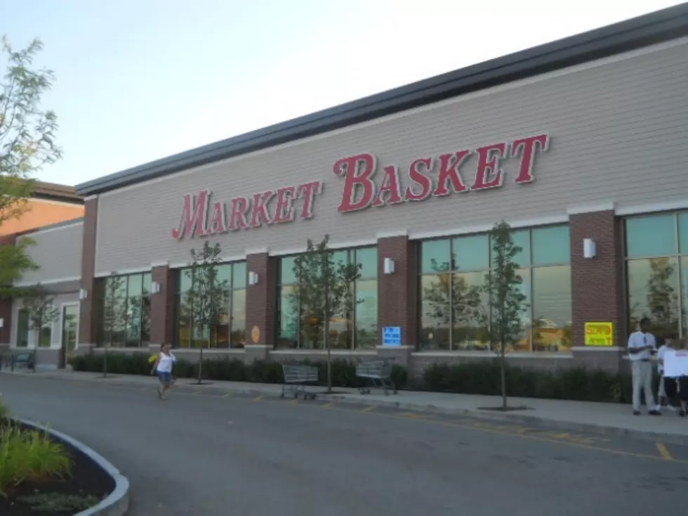 Market Basket Workers Rally In Support Of Ex-CEO