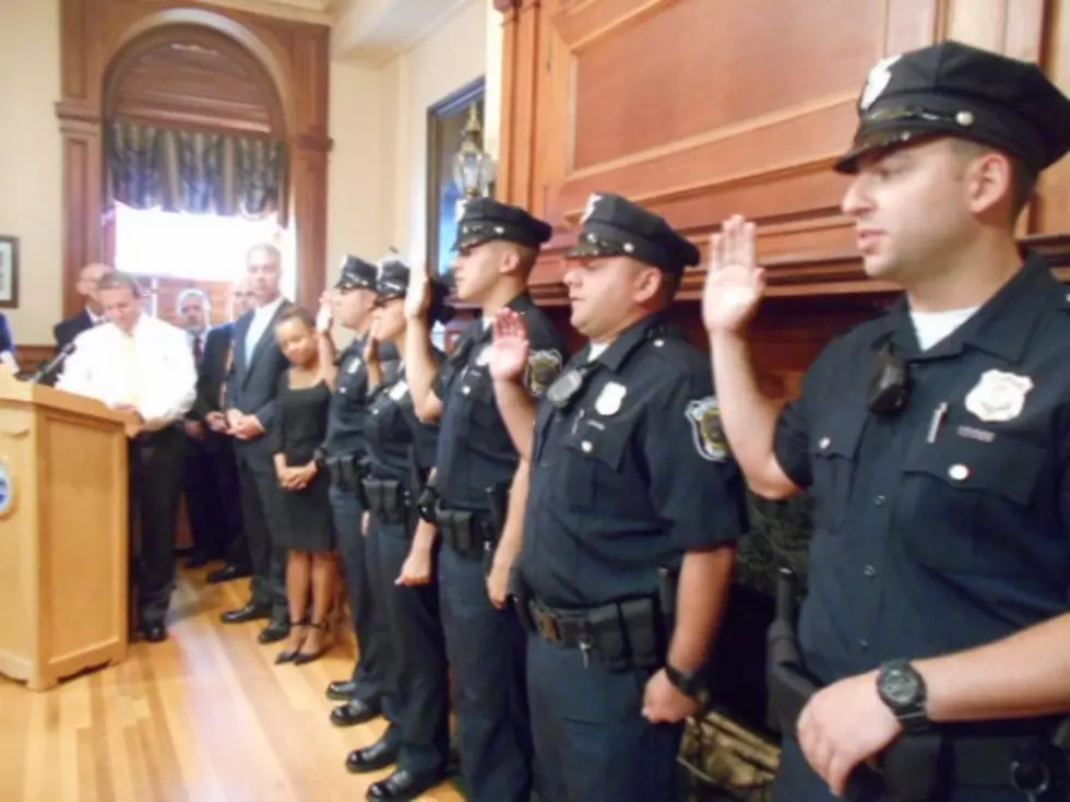 City Welcomes Five New Police Officers