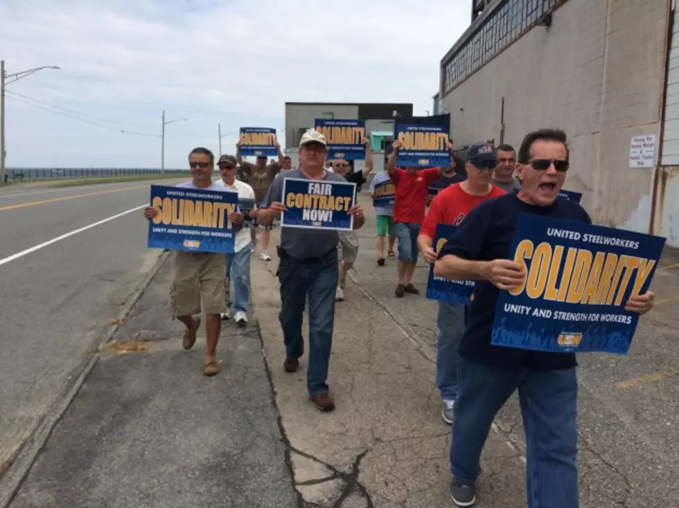 Steelworkers Stand United In Call For Action