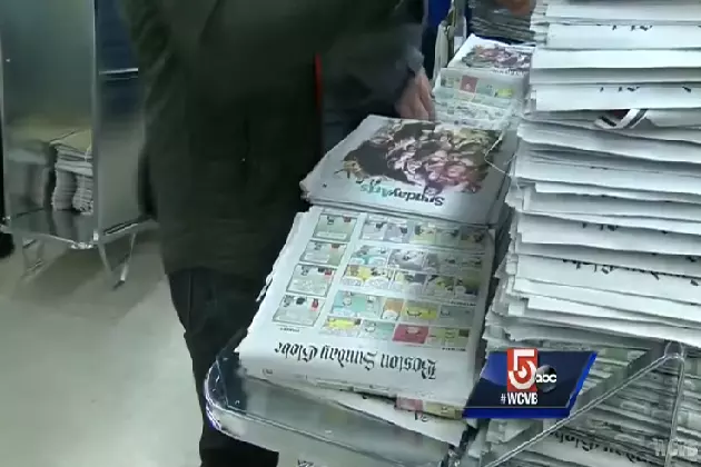 Boston Globe Reporters Help Deliver Papers On Sunday [VIDEO]