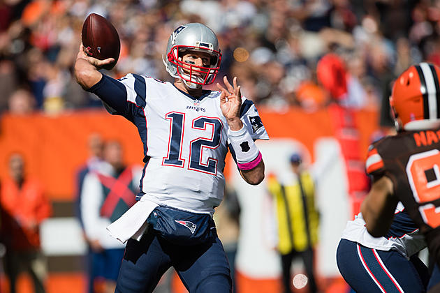 Brady Named AFC Offensive Player Of The Week In Return From Suspension