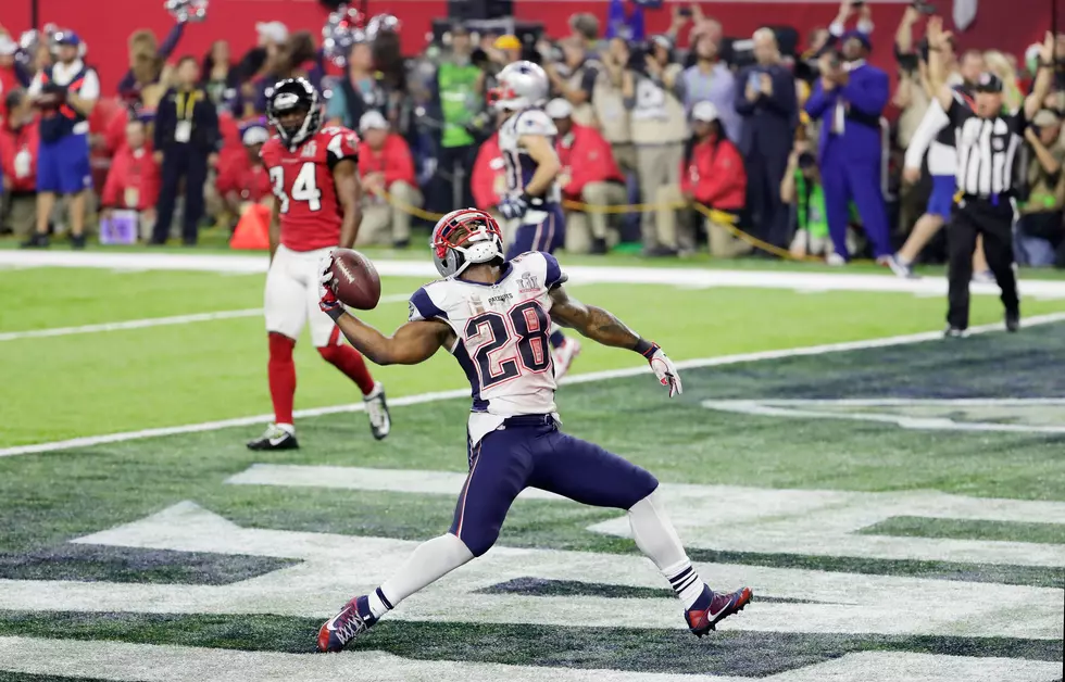 Patriots Sign Super Bowl Hero James White To 3-Year Extension