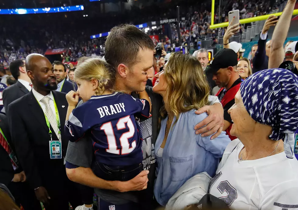 Gisele Claims Tom Brady Suffered Unreported Concussion Last Season