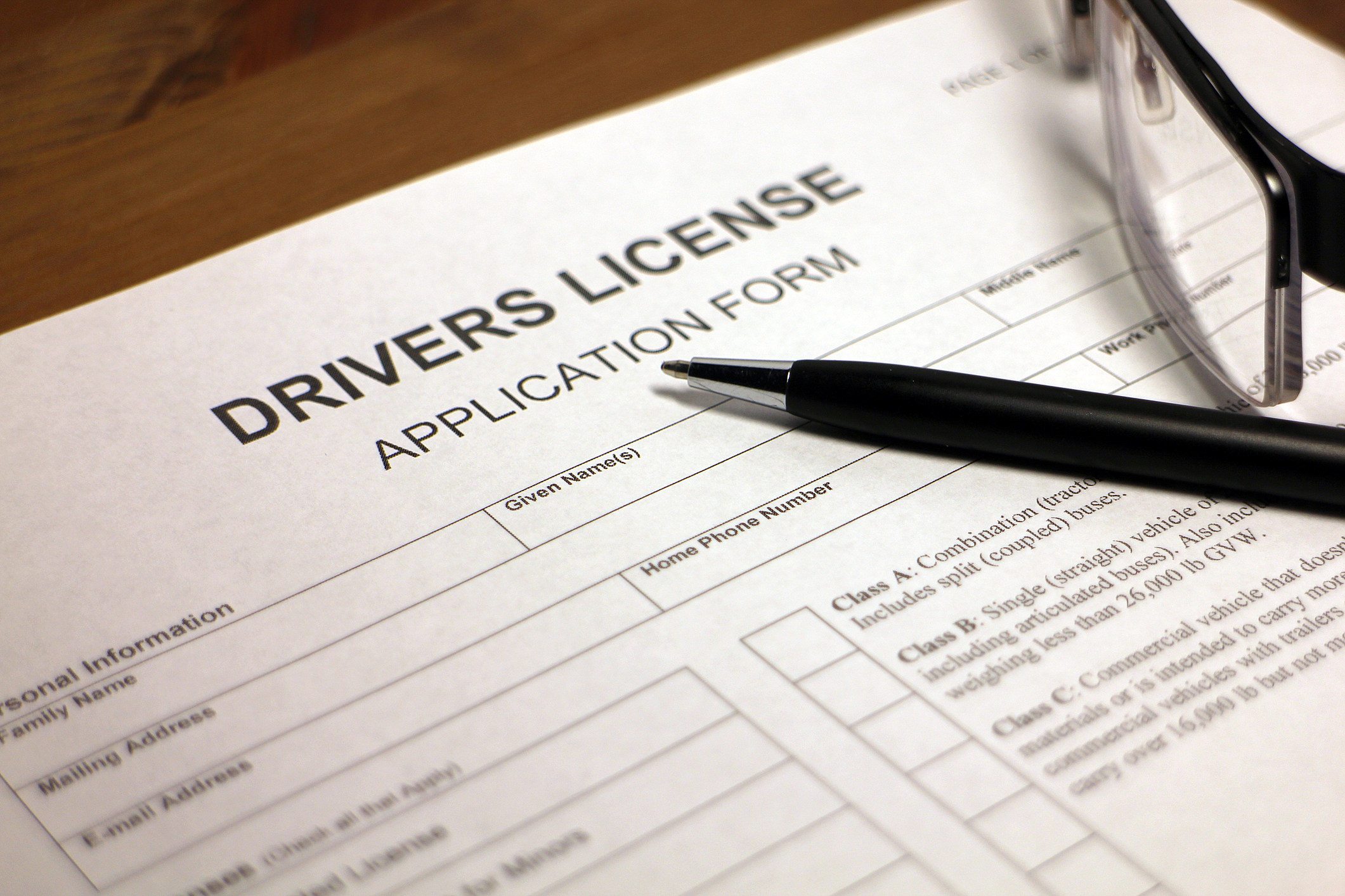 Mass. police chiefs group backs bill to give undocumented immigrants driver's  licenses