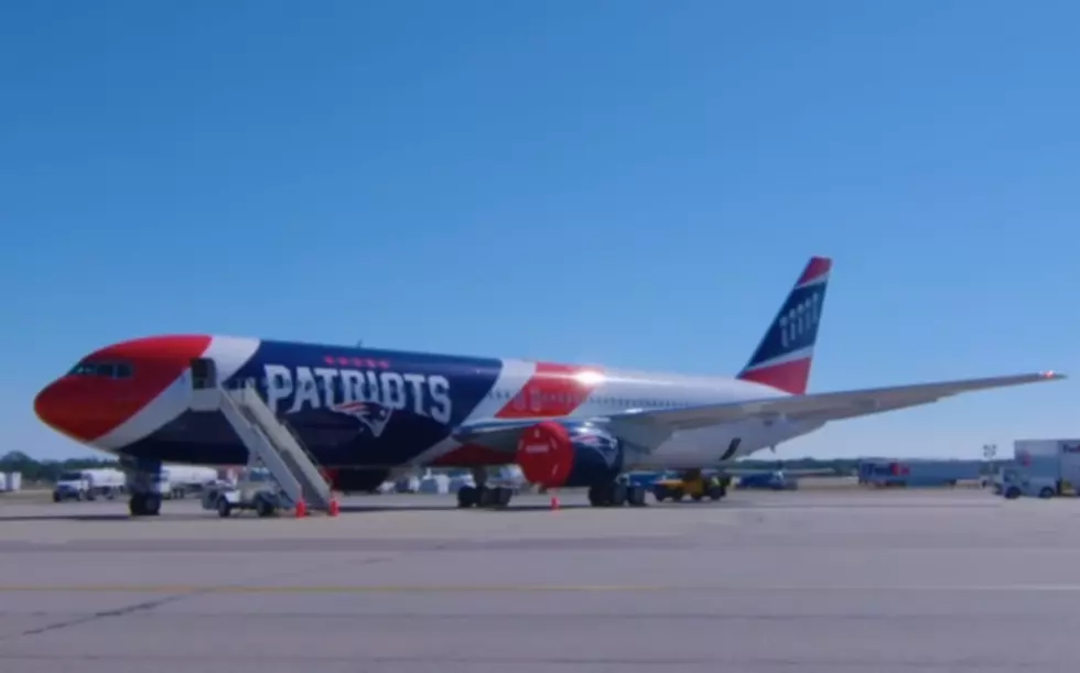 Kraft Lends Patriots Plane to Parkland Families Flying to D.C. March