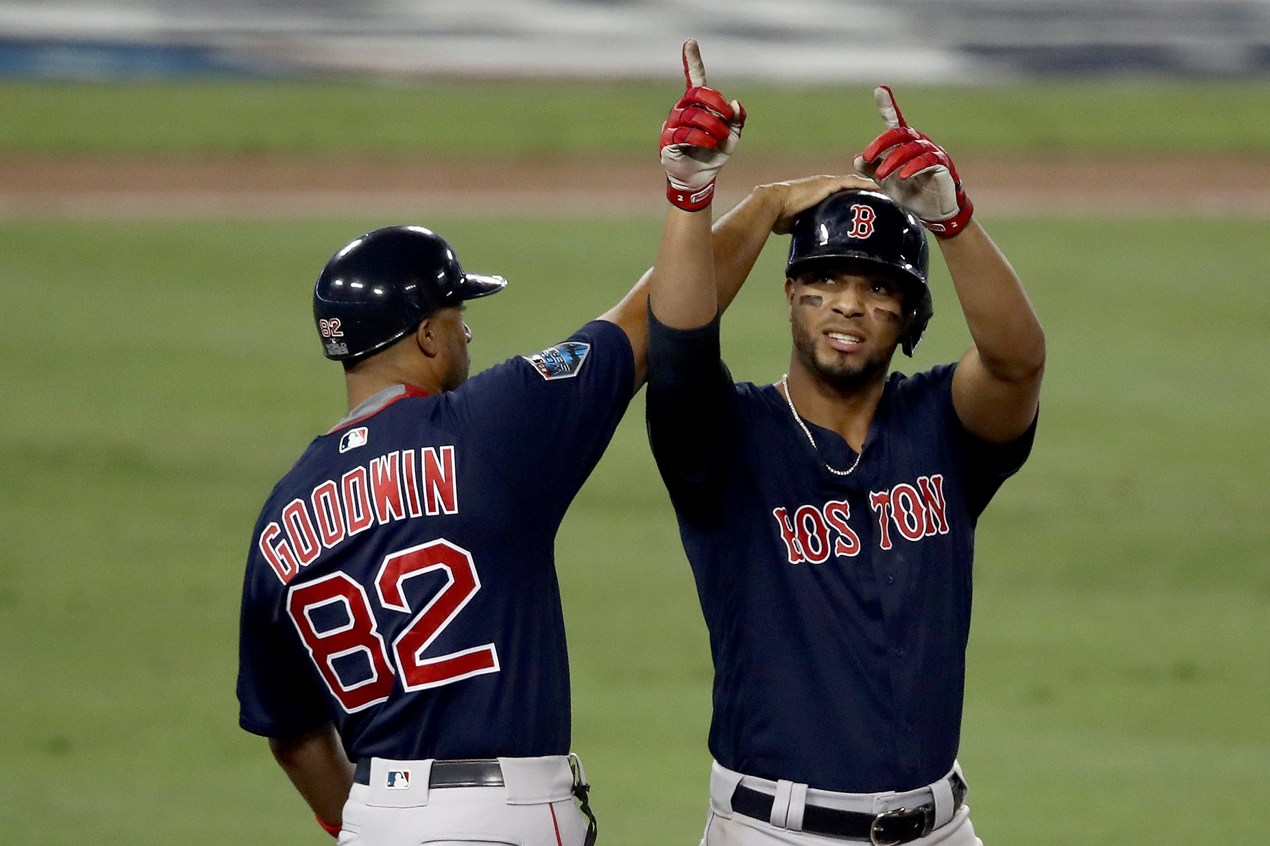 Xander Bogaerts reunited with his father for the first time in 23
