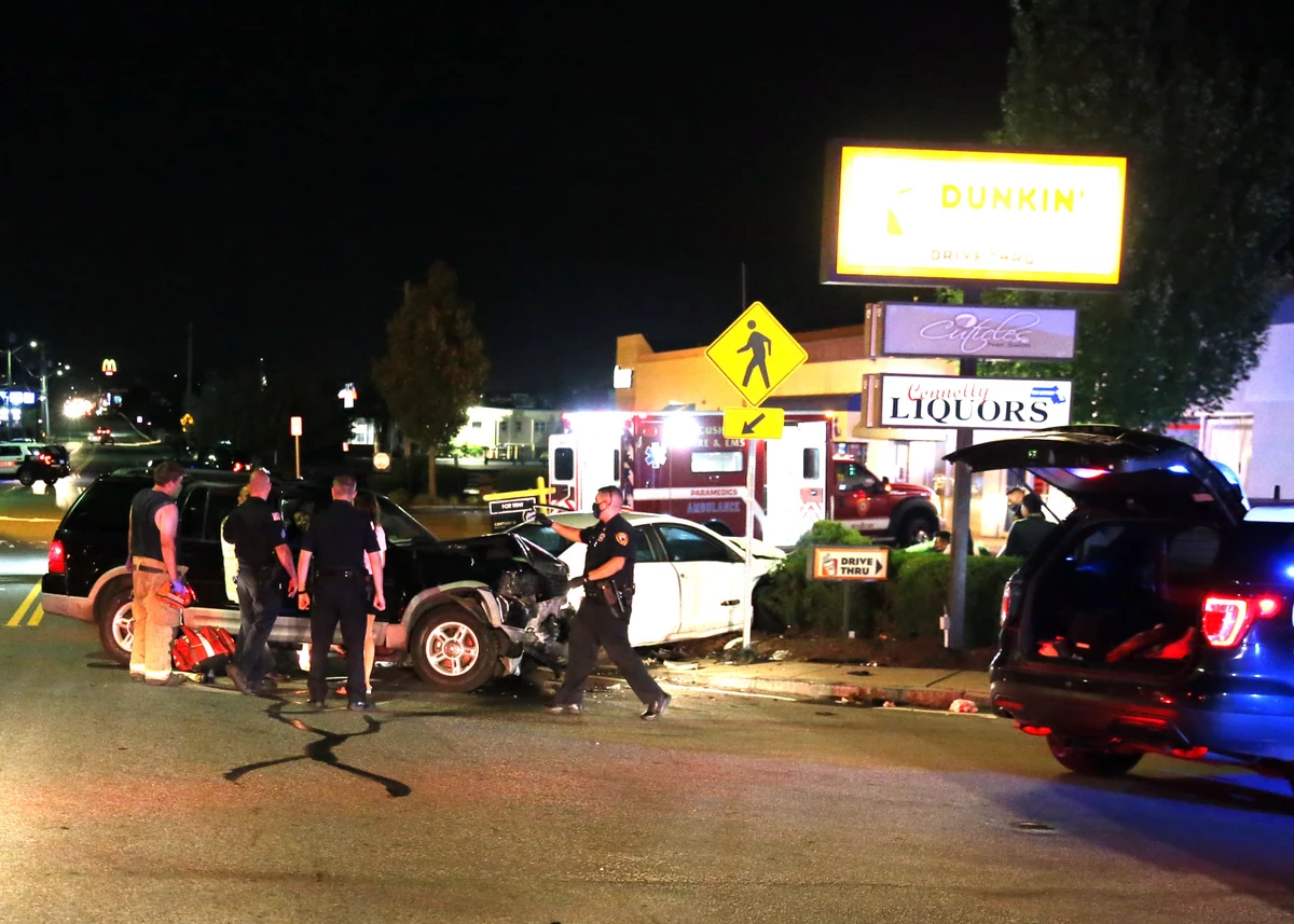 Fairhaven Crash Sends 10 to the Hospital