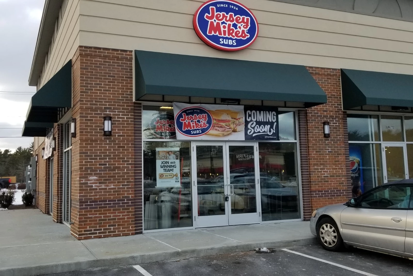 jersey mike's falls river