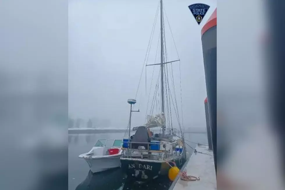 New Bedford Police Catch Fugitive Living on Pope&#8217;s Island Sailboat