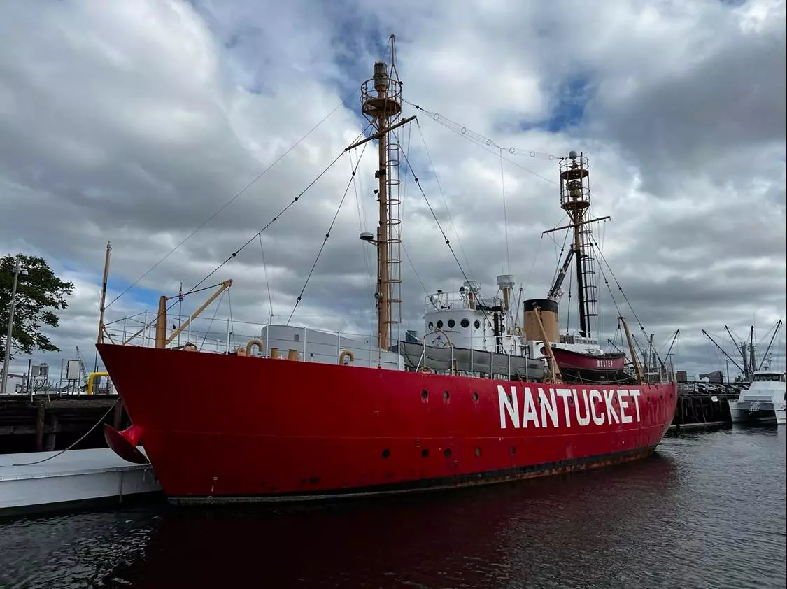 Nantucket Ship 